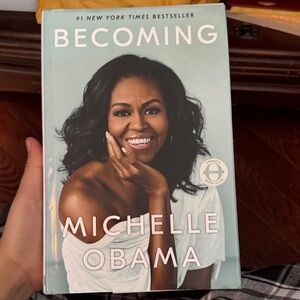 Becoming by Michelle Obama Hardcover